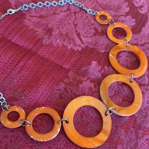 Orange Circles Necklace and Earring Set - Picture 4 of 4